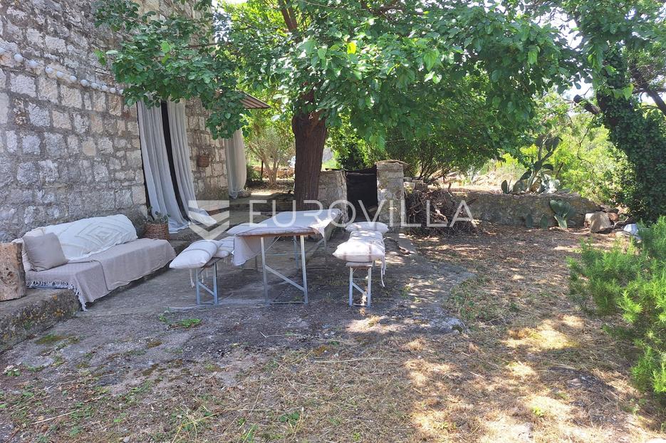 House For sale -  Vis