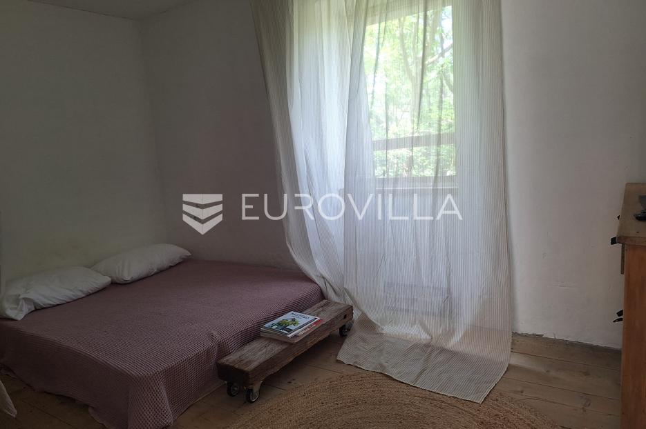House For sale -  Vis