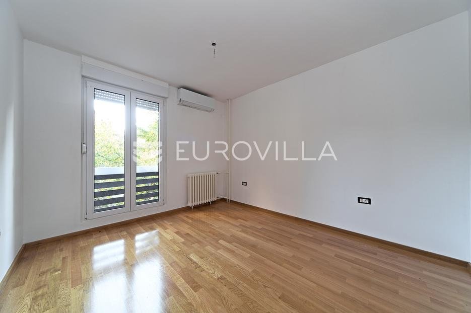 Apartma Naprodaj - Osječko-baranjska Osijek