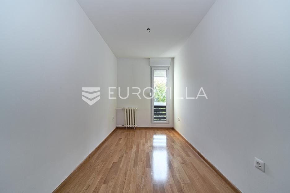Apartma Naprodaj - Osječko-baranjska Osijek