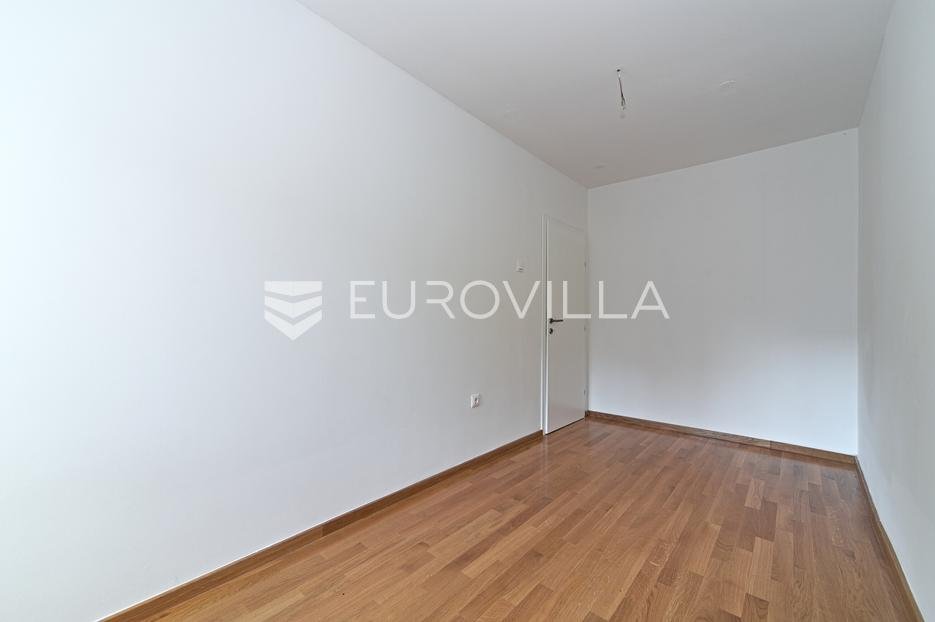 Apartma Naprodaj - Osječko-baranjska Osijek