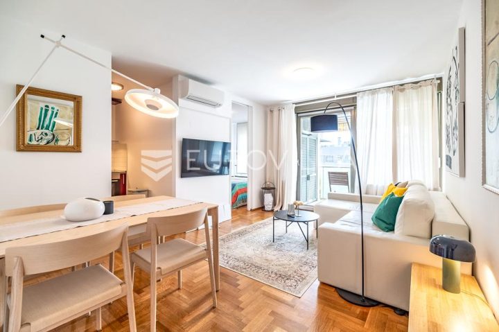 Mieszkanie na sprzedaż 54 m² – Donji Grad