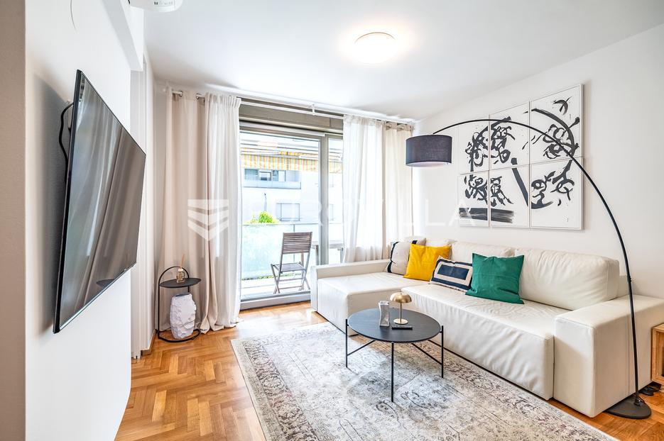 Apartmán Na prodej -  Donji Grad