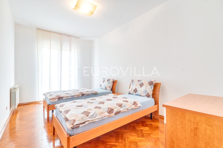 Flat For sale -  Maksimir