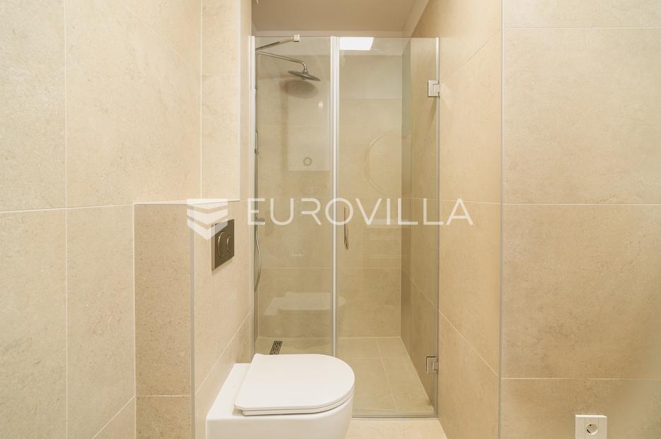 Appartamento In vendita -  Privlaka