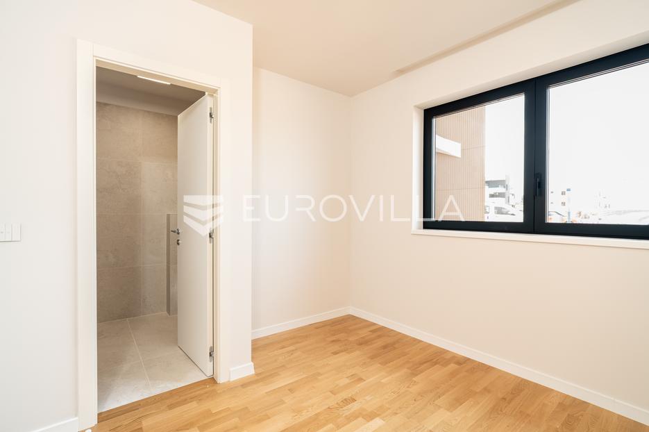 Appartamento In vendita -  Privlaka