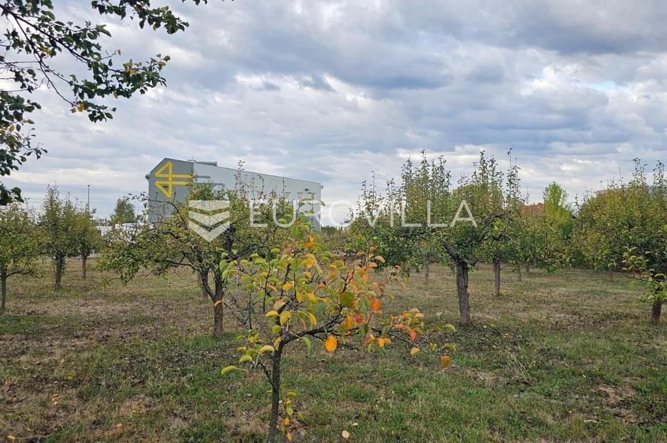 Komerčné Na predaj - Brodsko-posavska Slavonski Brod