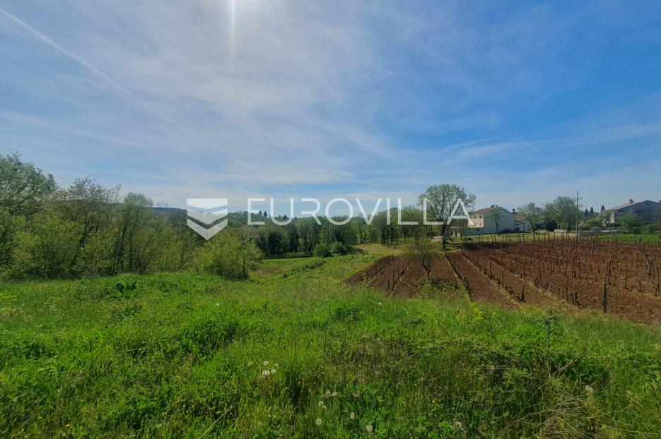 Zemljište Na prodaju -  Karojba