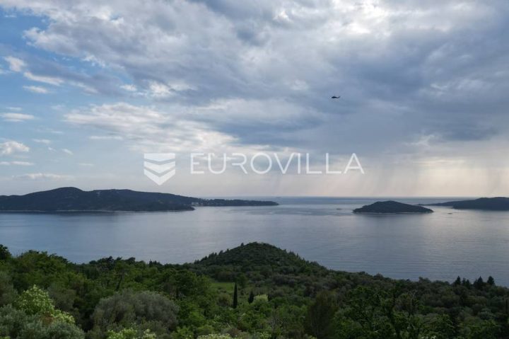 Zemljište na prodaju 2532 m² – Brsečine