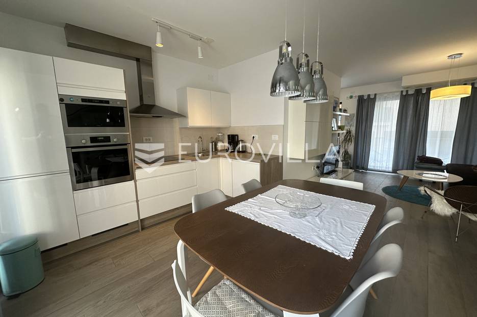 Casa In vendita - Istarska Ližnjan