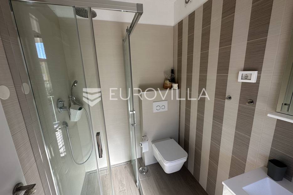 Casa In vendita - Istarska Ližnjan