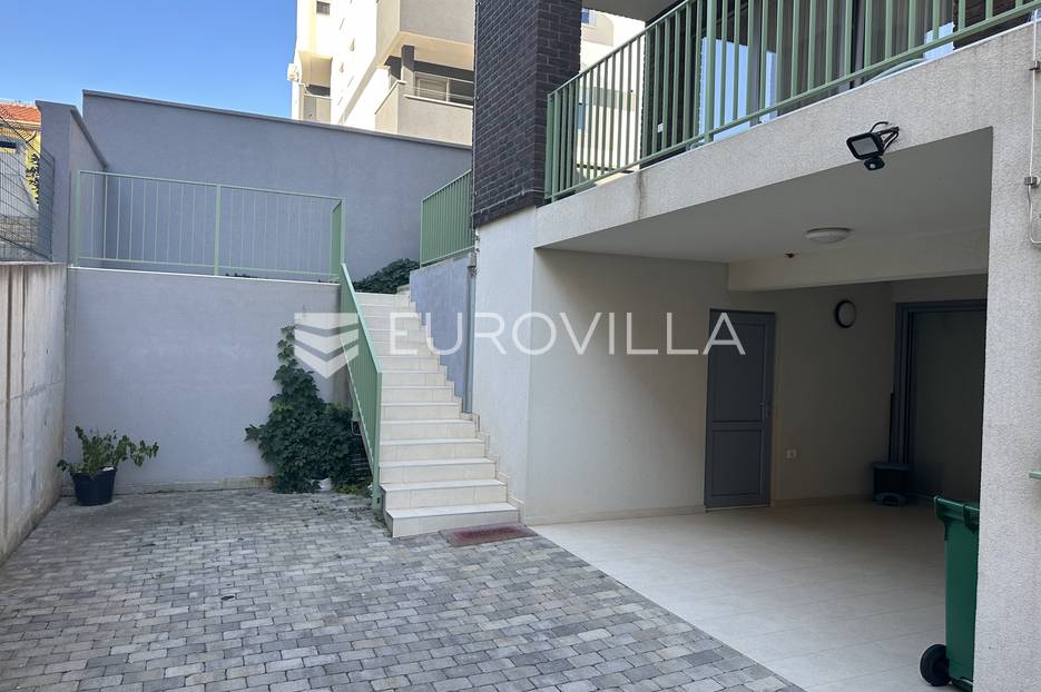 Casa In vendita - Istarska Ližnjan - foto 4/41