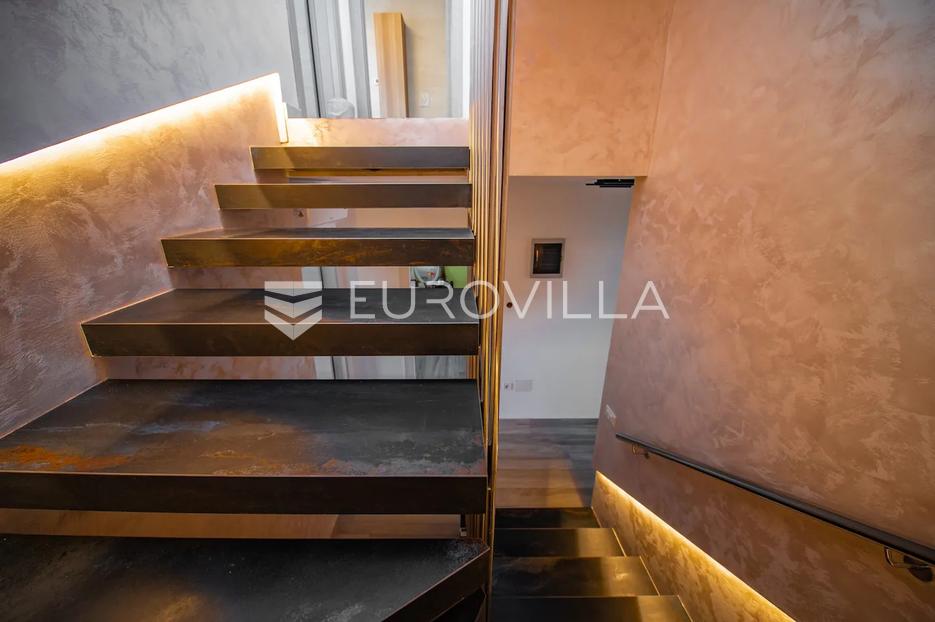 Apartmán Na predaj -  Medulin