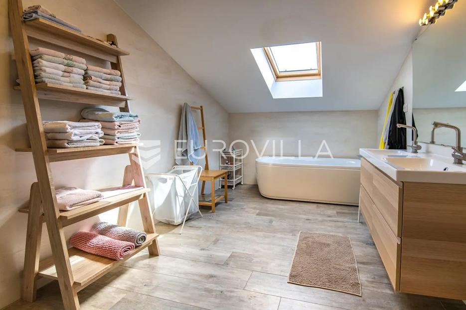 Apartmán Na predaj -  Medulin