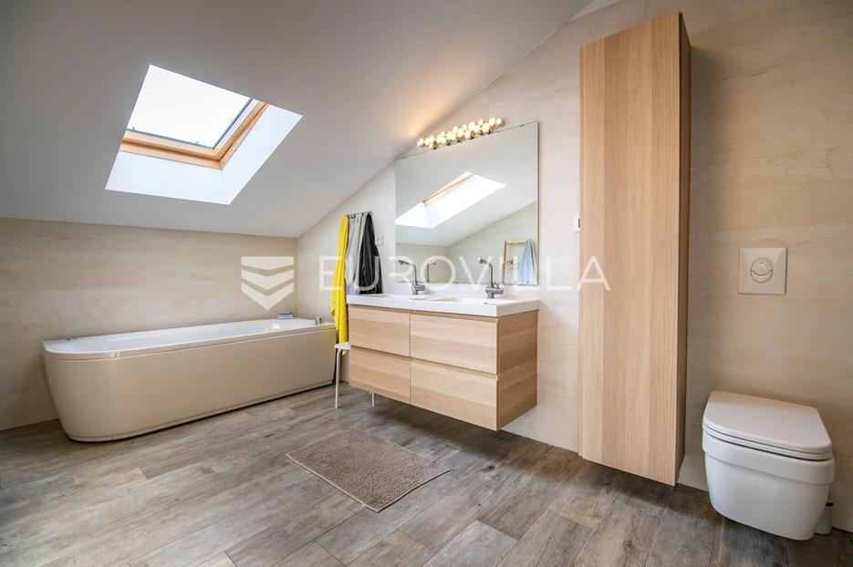 Apartmán Na predaj -  Medulin