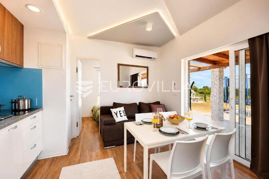 Casa In vendita - Zadarska Nin