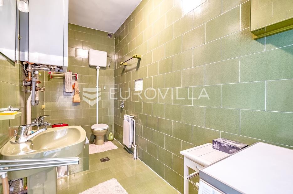 Apartma Naprodaj - Grad Zagreb Donji Grad
