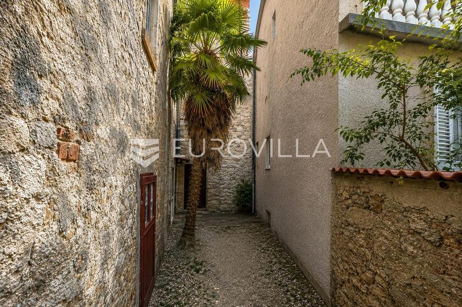 Flat For sale - Ličko-senjska Senj
