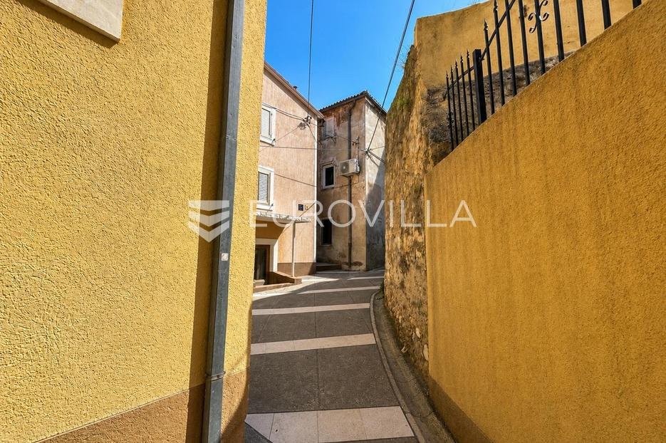 Flat For sale - Ličko-senjska Senj