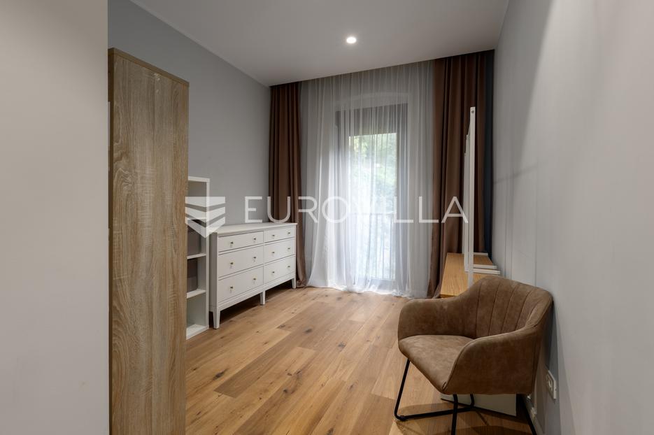 Apartment Zu verkaufen -  Pula