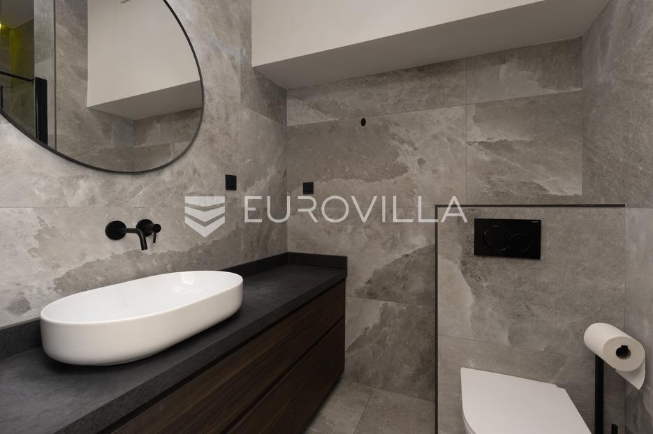 Apartment Zu verkaufen -  Pula