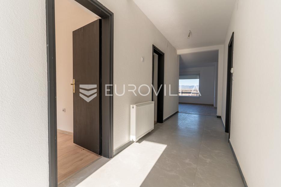 Casa In vendita -  Požega