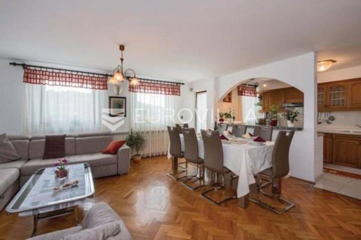 Hiša Na predaj - Istarska Pula - foto 5/40
