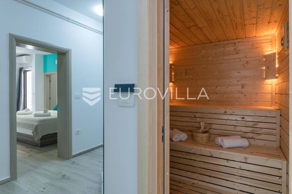 Kuća Na prodaju -  Pula