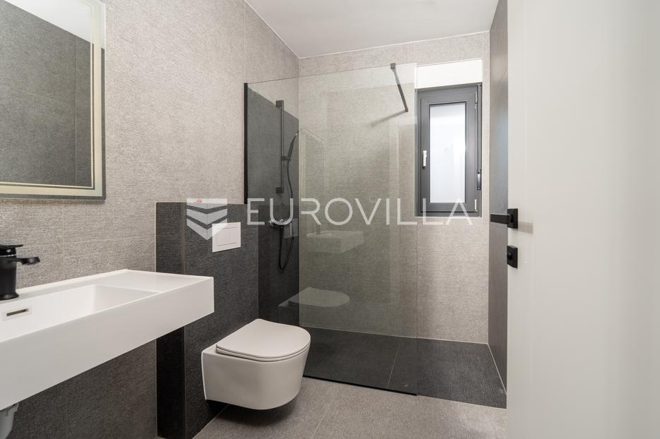 Appartement À vendre -  Sukošan