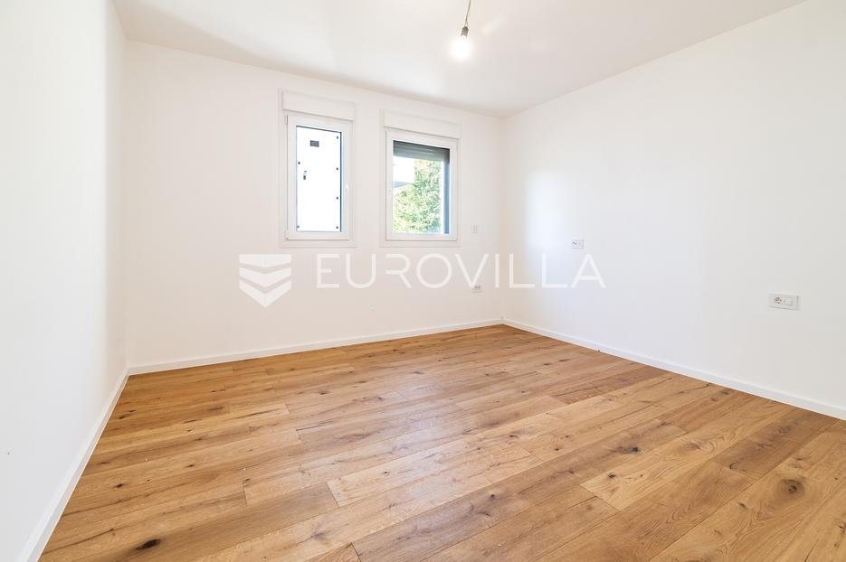 Kuća Na prodaju - Zagrebačka Sveta Nedelja