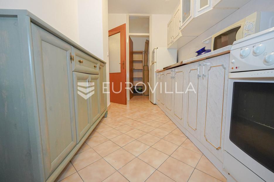 Appartamento In vendita -  Zadar