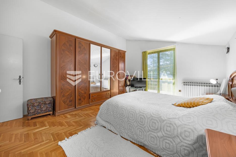 Haus Zu verkaufen -  Ližnjan