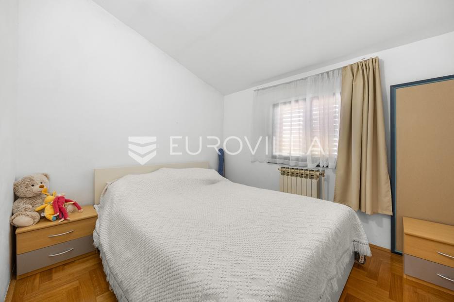 Haus Zu verkaufen -  Ližnjan