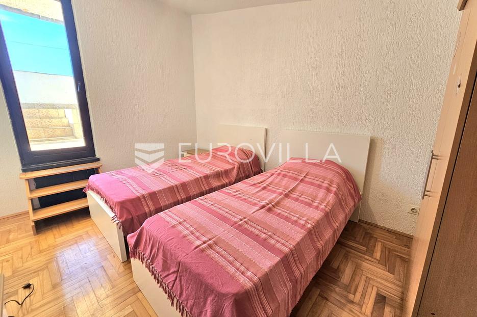 Haus Zu verkaufen -  Ližnjan