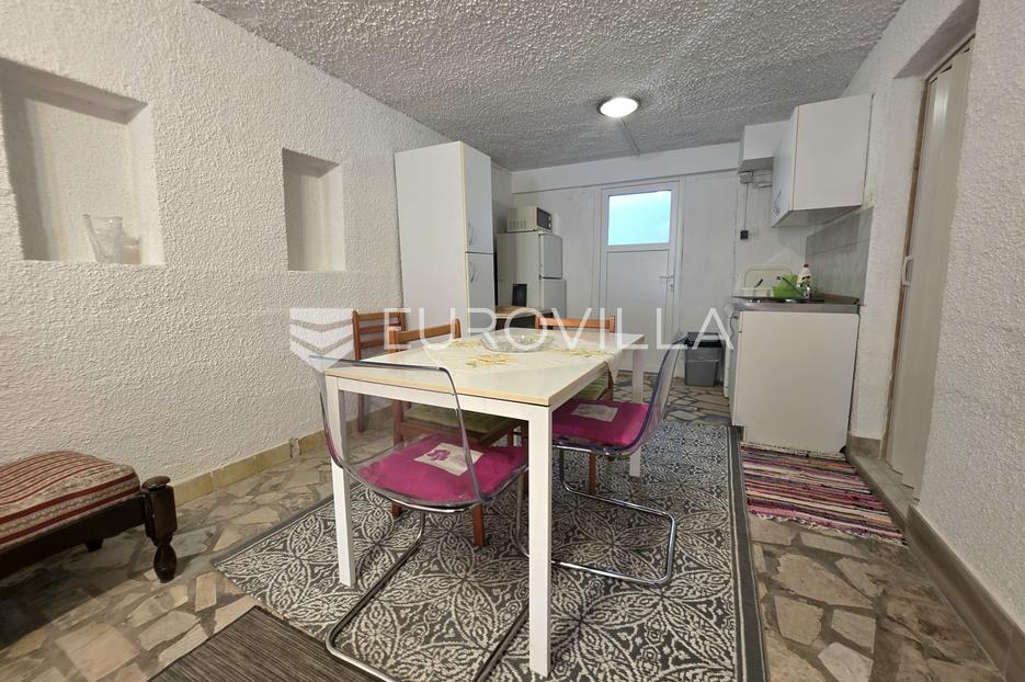 Haus Zu verkaufen -  Ližnjan
