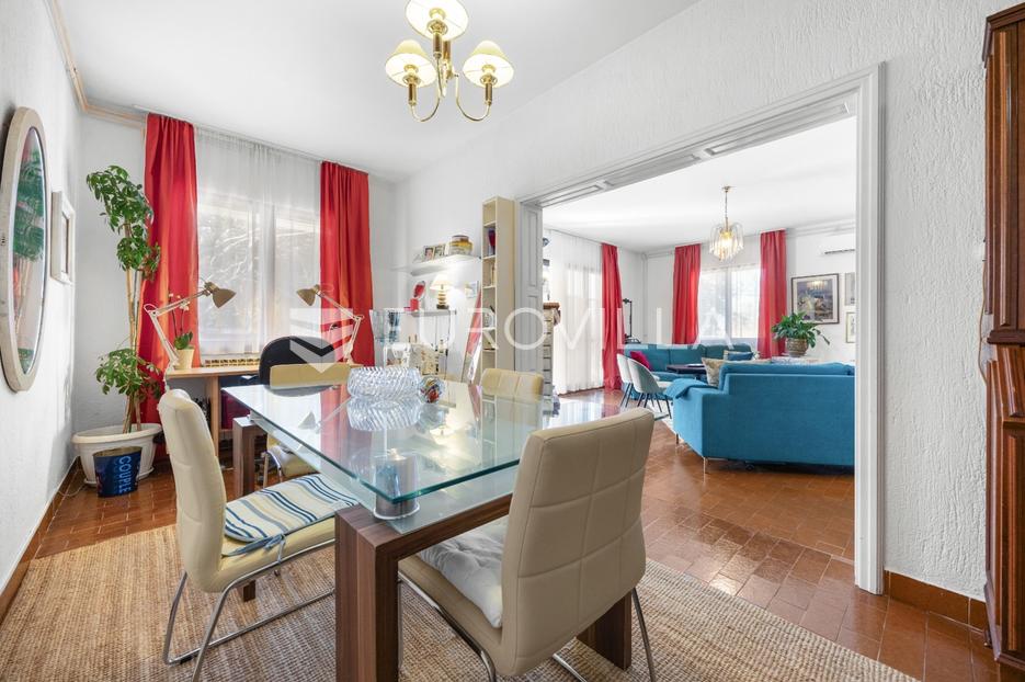 Haus Zu verkaufen -  Ližnjan