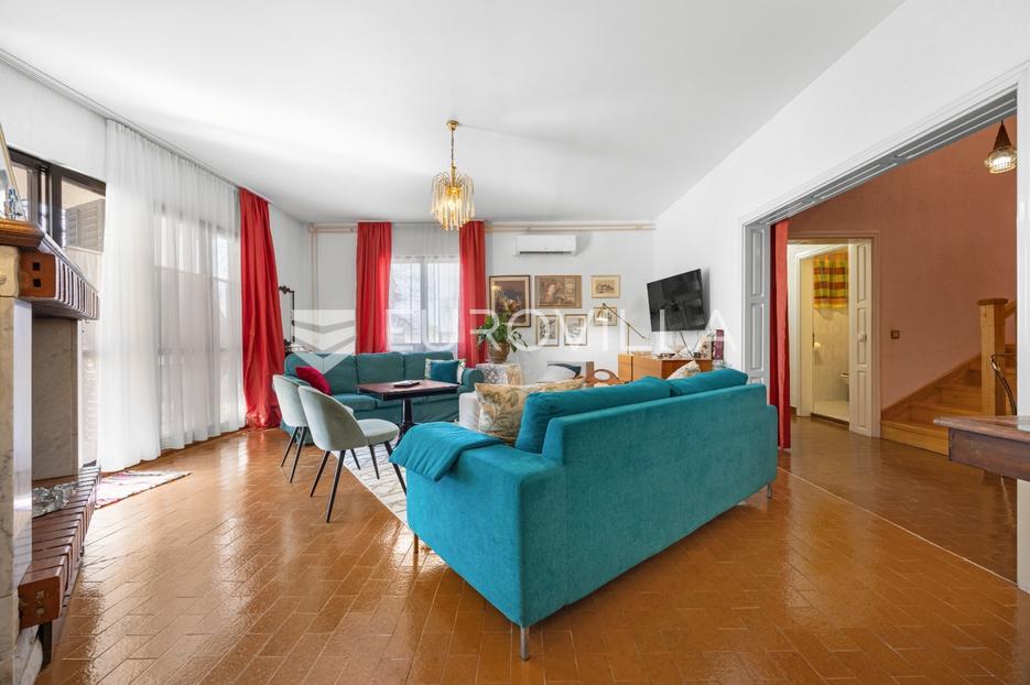 Haus Zu verkaufen -  Ližnjan