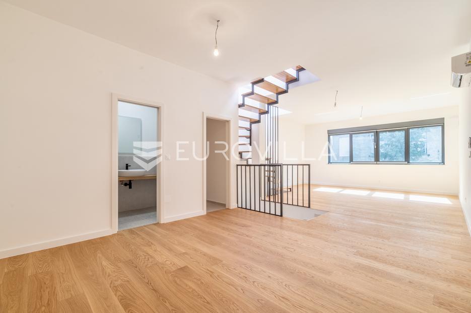 Apartmán Na predaj Donji grad