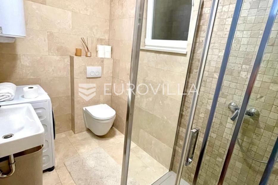 Appartement À vendre - Splitsko-dalmatinska Jelsa