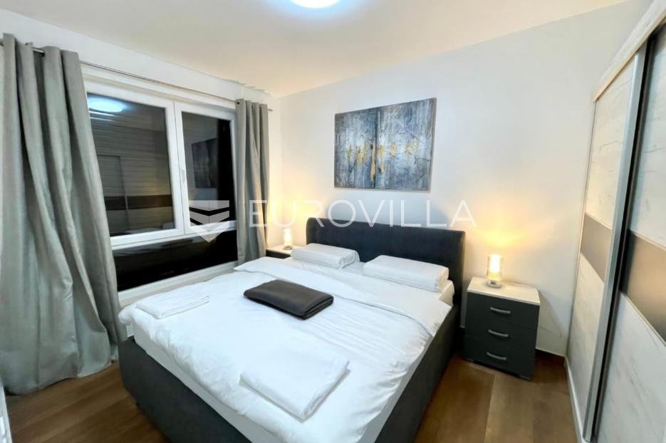 Appartement À vendre - Splitsko-dalmatinska Jelsa