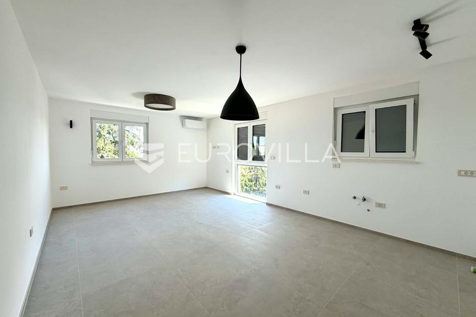 Flat For sale - Istarska Pula - foto 1/4