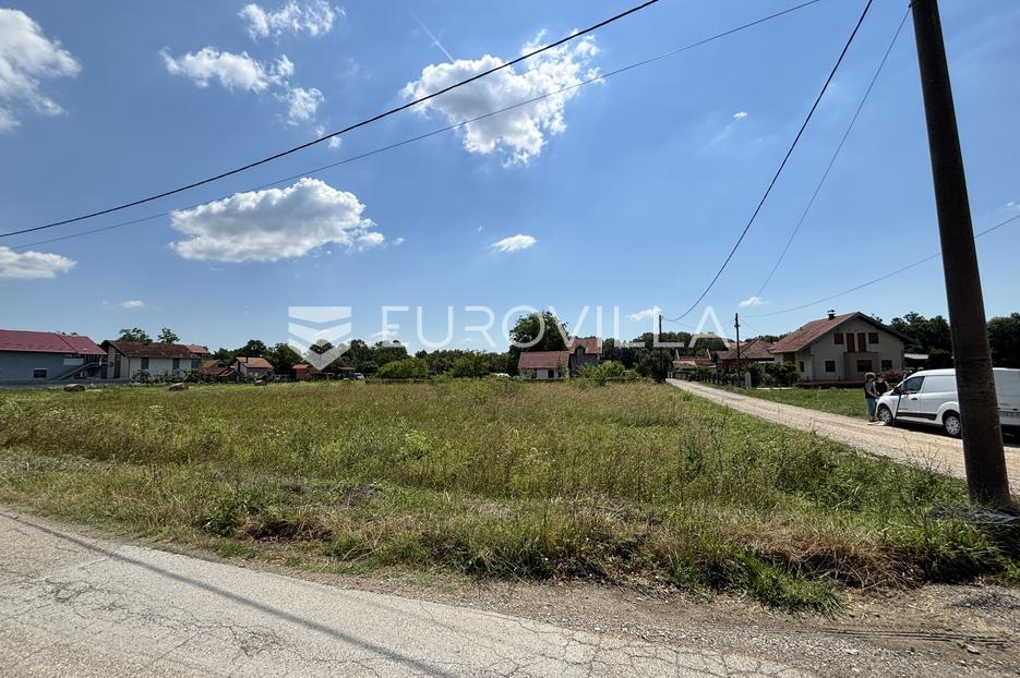 Terrain À vendre - Zagrebačka Velika Gorica - Okolica - foto 2/3