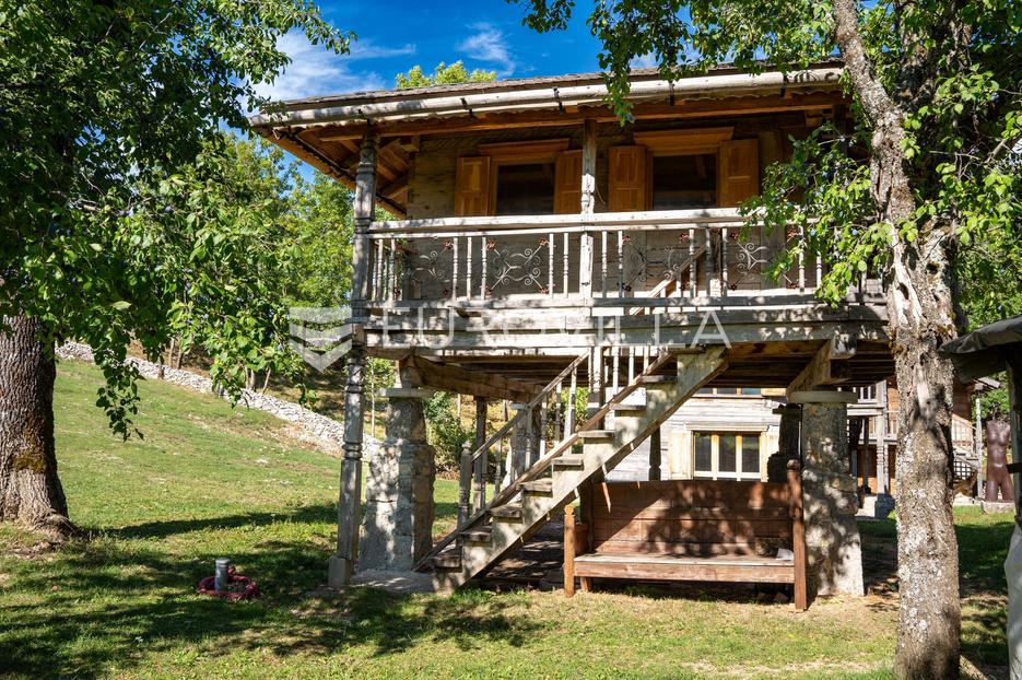 Dom Na sprzedaż - Ličko-senjska Plitvička Jezera