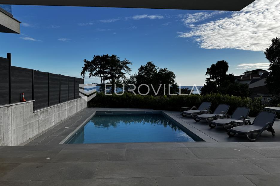 Casa In vendita - Istarska Poreč