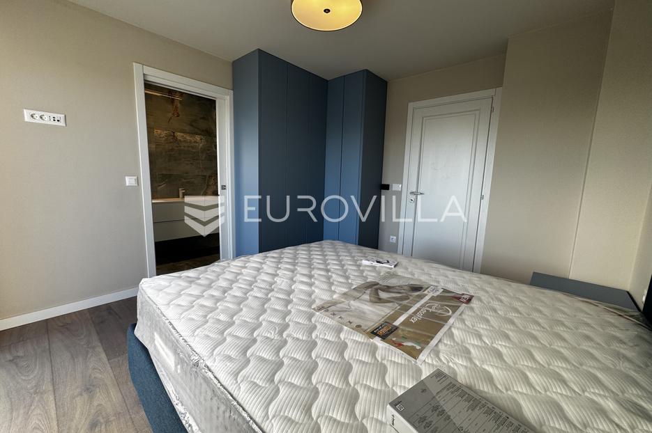 Casa In vendita - Istarska Poreč