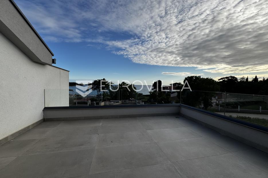 Casa In vendita - Istarska Poreč