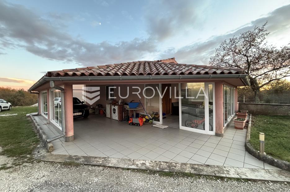 Haus Zu verkaufen Šarići