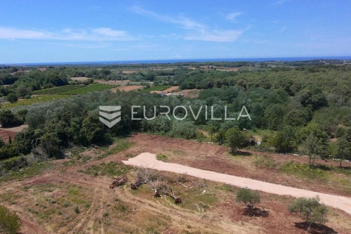 Pozemok na predaj 691 m² – Brtonigla