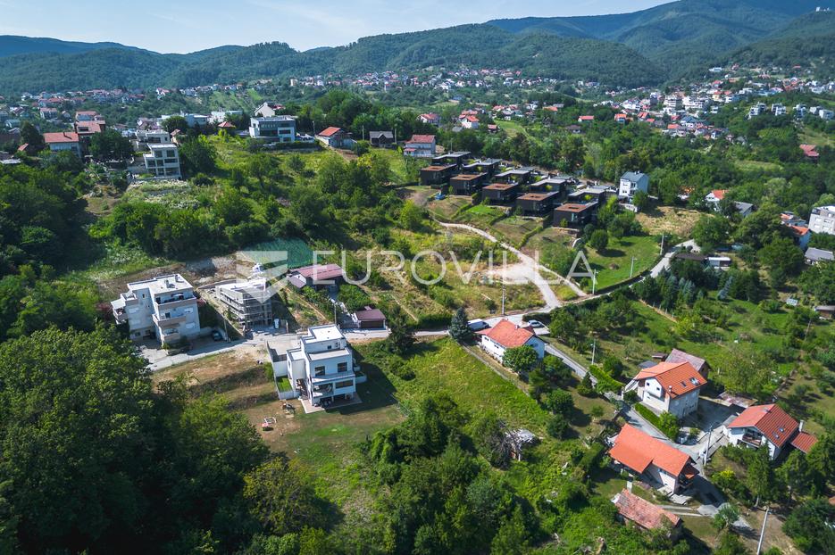 Hiša Na predaj - Grad Zagreb Črnomerec