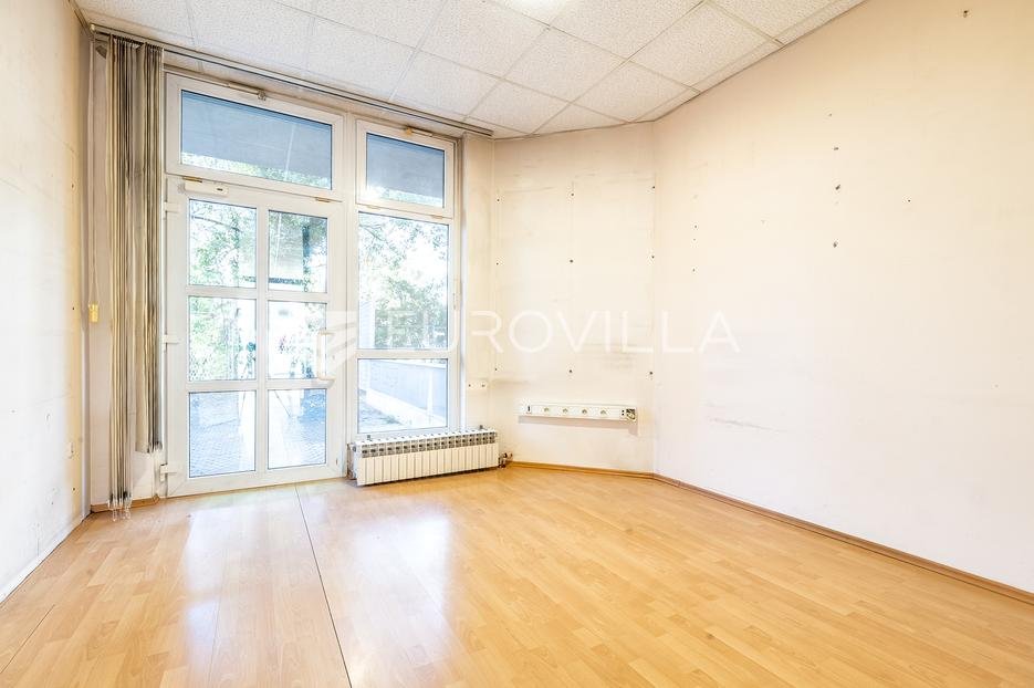 Business premises For rent - Grad Zagreb Trnje